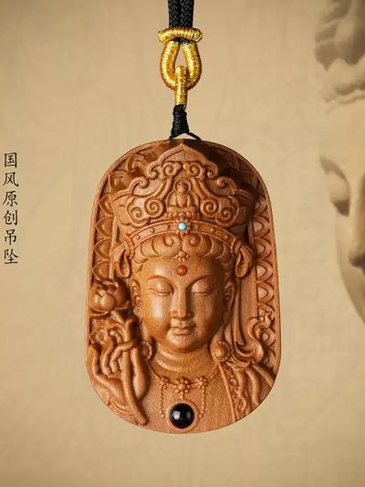 檀香木制持莲观音头菩萨项链
